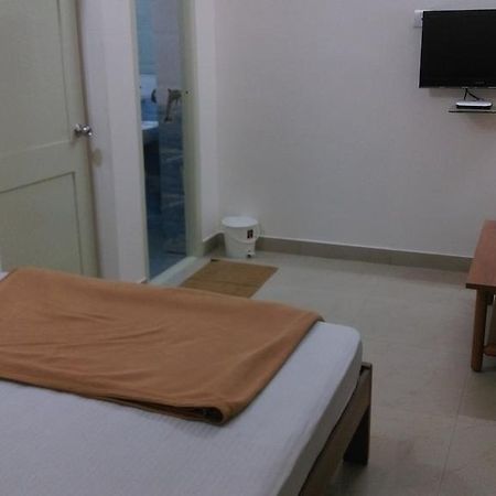 Hotel Queens Comfort מייזור מראה חיצוני תמונה