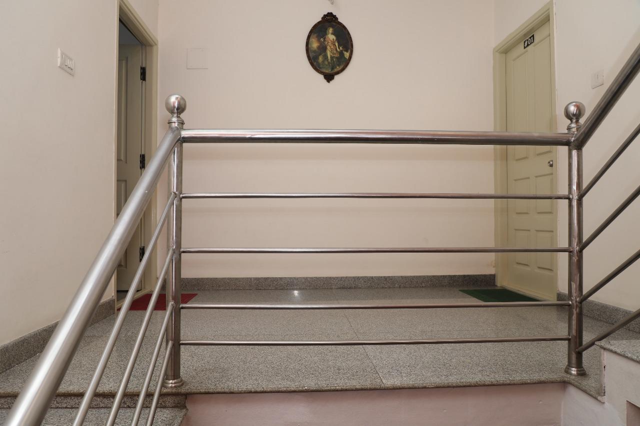 Hotel Queens Comfort מייזור מראה חיצוני תמונה